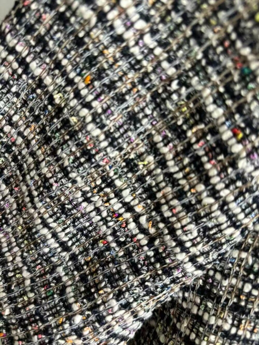 Top - Picture 4 of 5